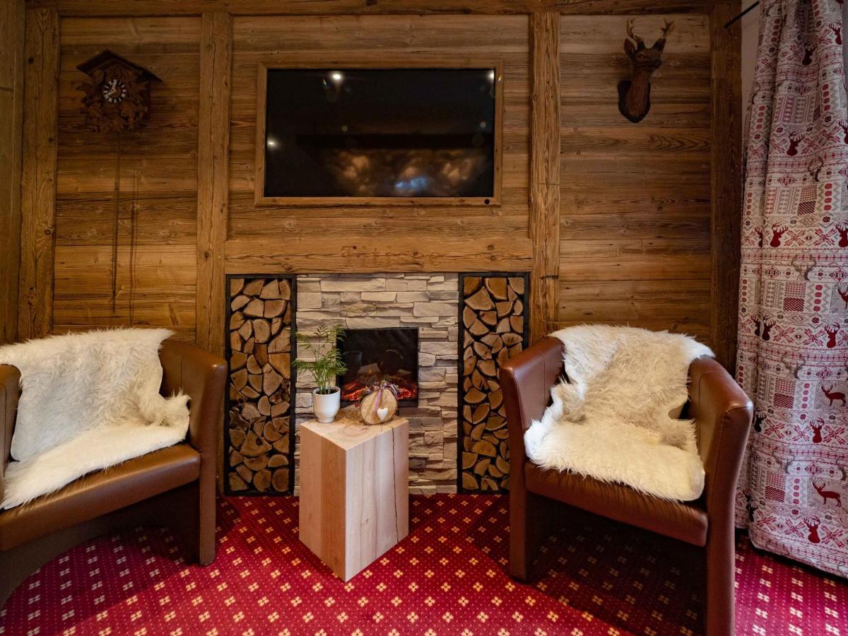 Hotel & Restaurant Gruener Baum - Die Gruene Oase Am Feldberg Feldberg  Exteriér fotografie