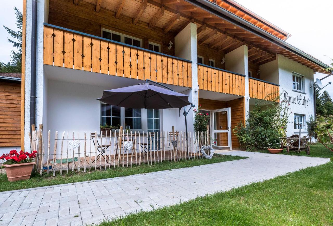 Hotel & Restaurant Gruener Baum - Die Gruene Oase Am Feldberg Feldberg  Exteriér fotografie
