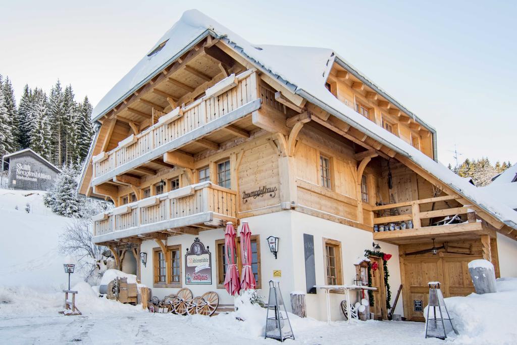 Hotel & Restaurant Gruner Baum - Die Grune Oase Am Feldberg Feldberg  Exteriér fotografie